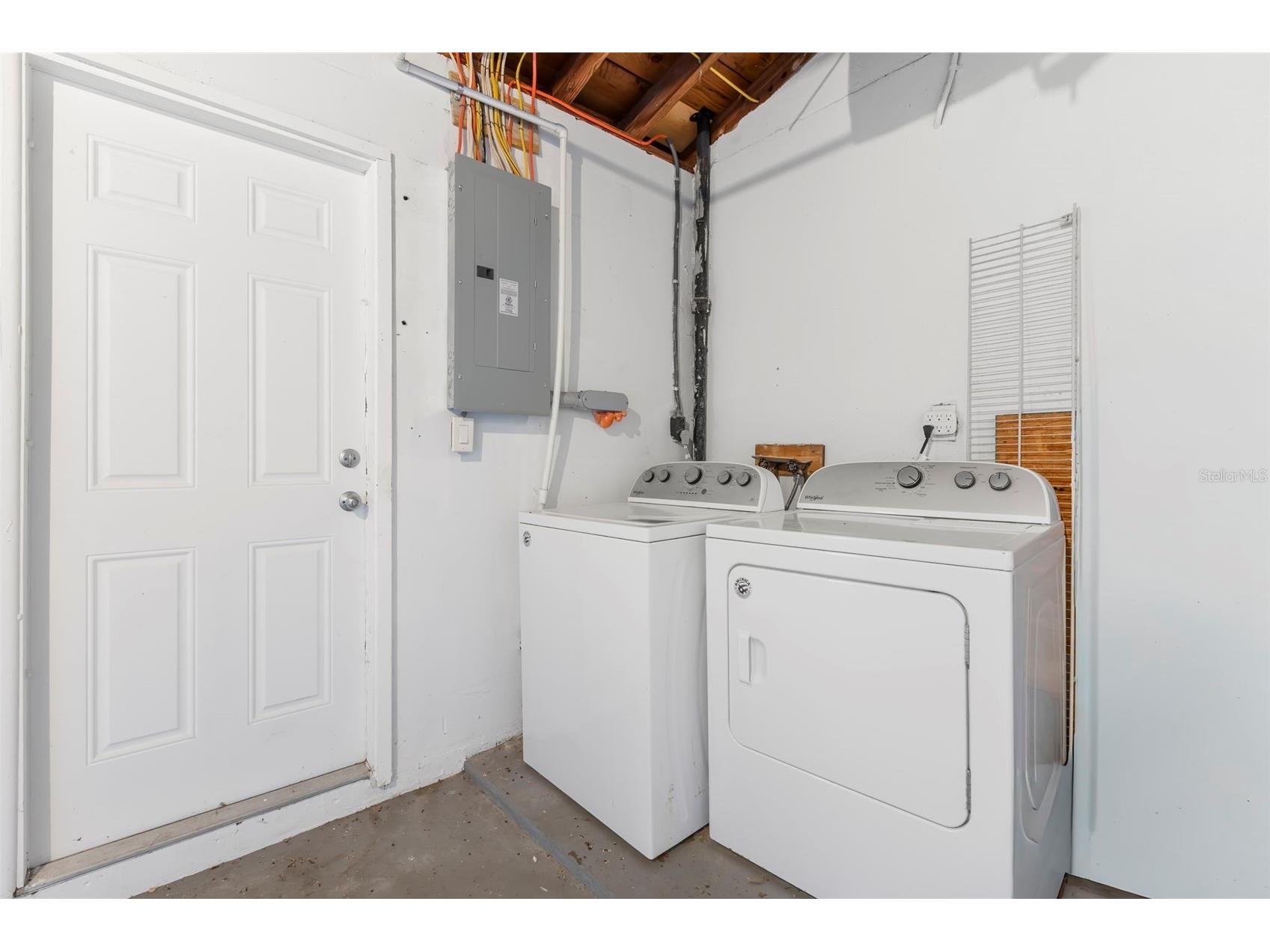 5590 Highland Street S Saint Petersburg FL 33705 TB8476881 image27