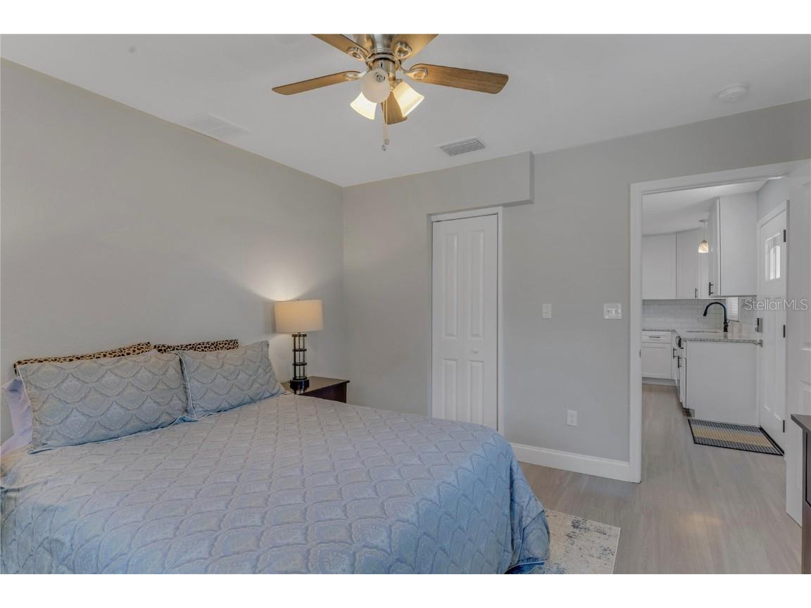 5591 15th Avenue N Saint Petersburg FL 33710 TB8375542 image16