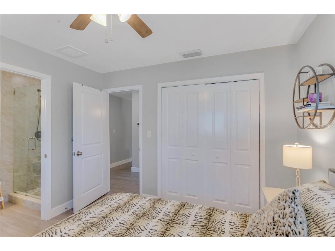 5591 15th Avenue N Saint Petersburg FL 33710 TB8375542 image20