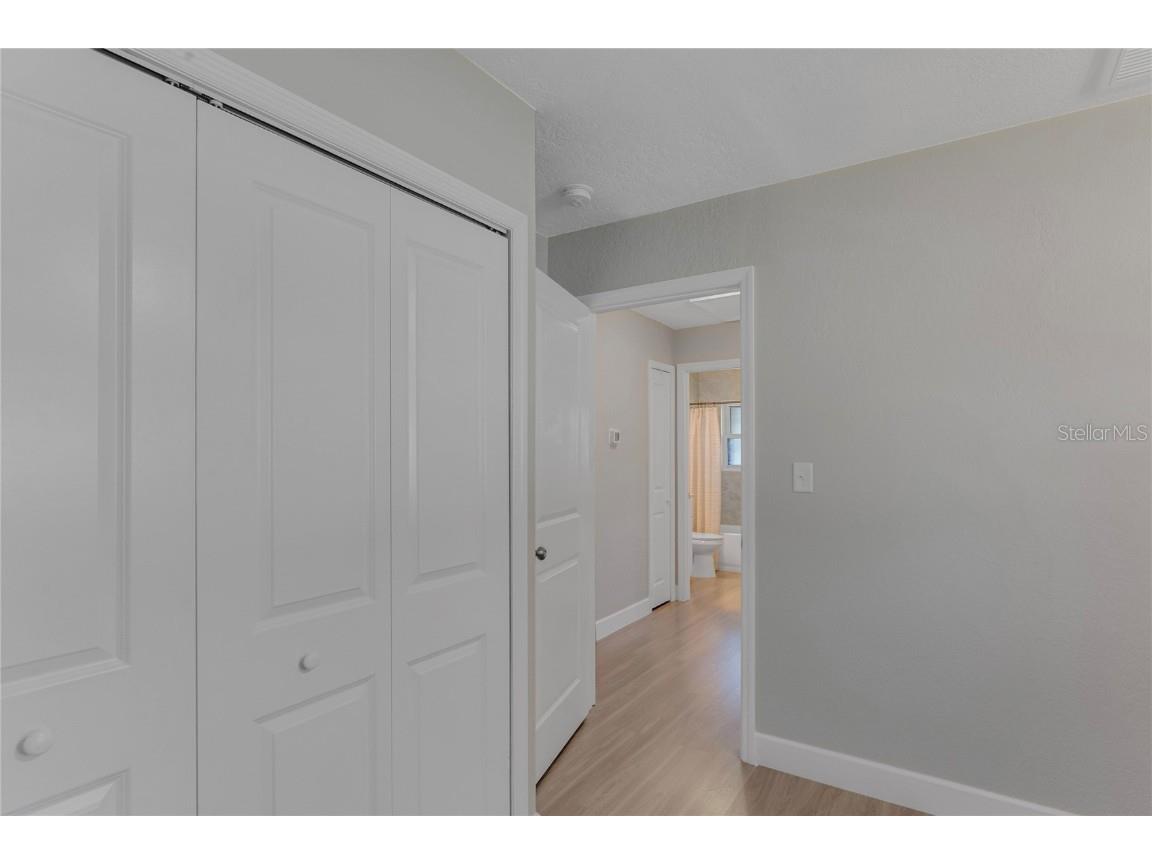 5591 15th Avenue N Saint Petersburg FL 33710 TB8375542 image29