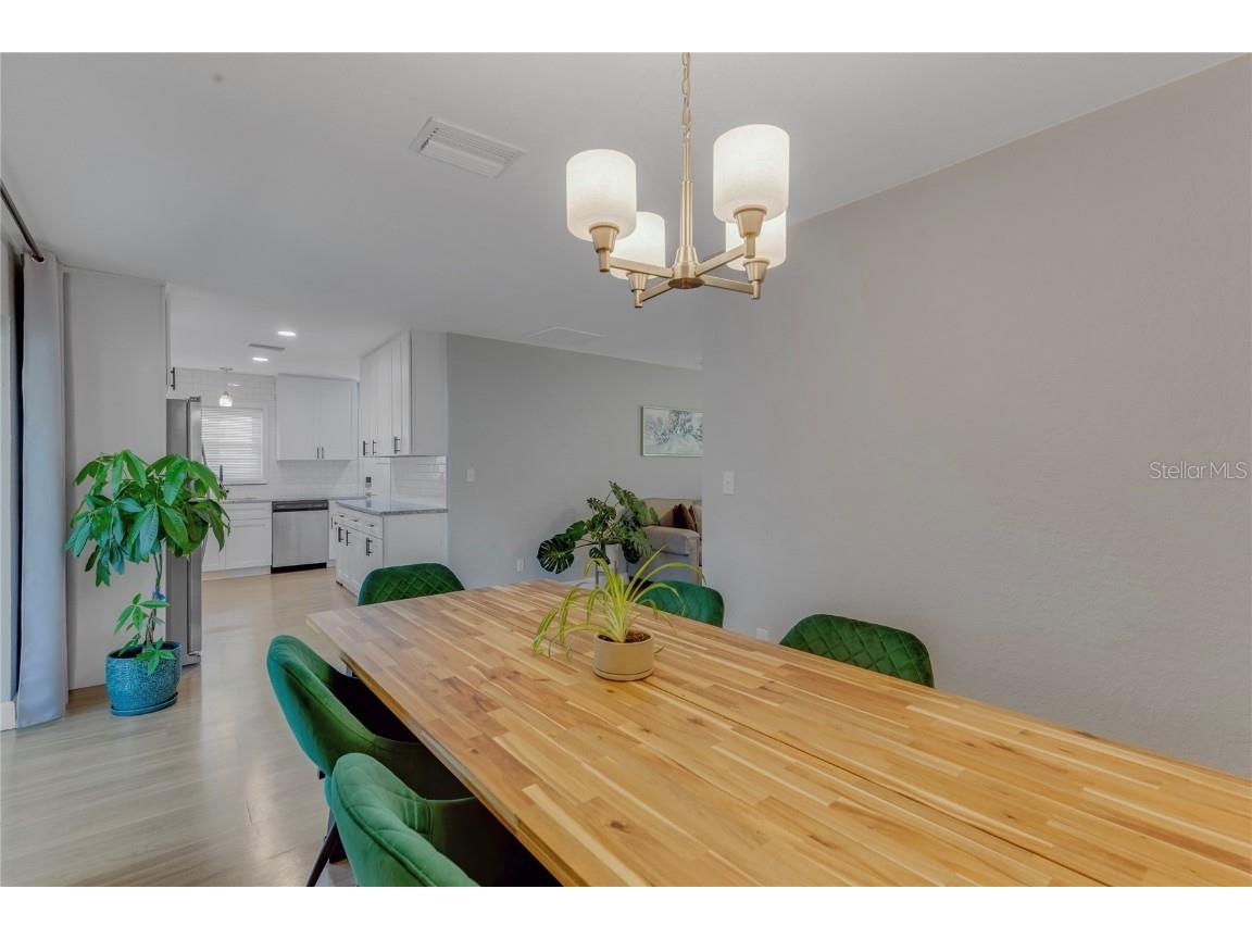 5591 15th Avenue N Saint Petersburg FL 33710 TB8375542 image8