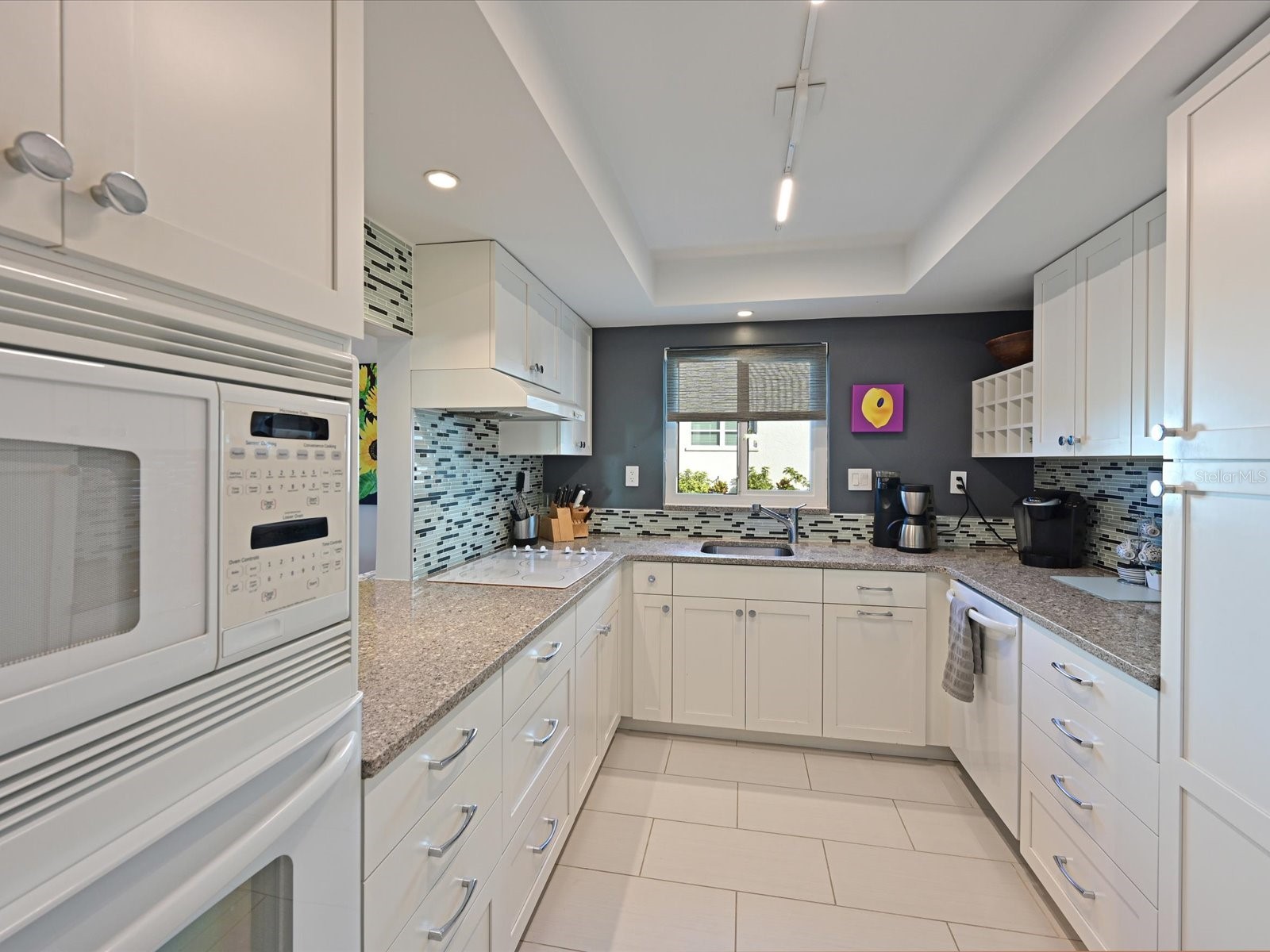 5591 Gulf Of Mexico Drive #4 Longboat Key FL 34228 A4690629 image17