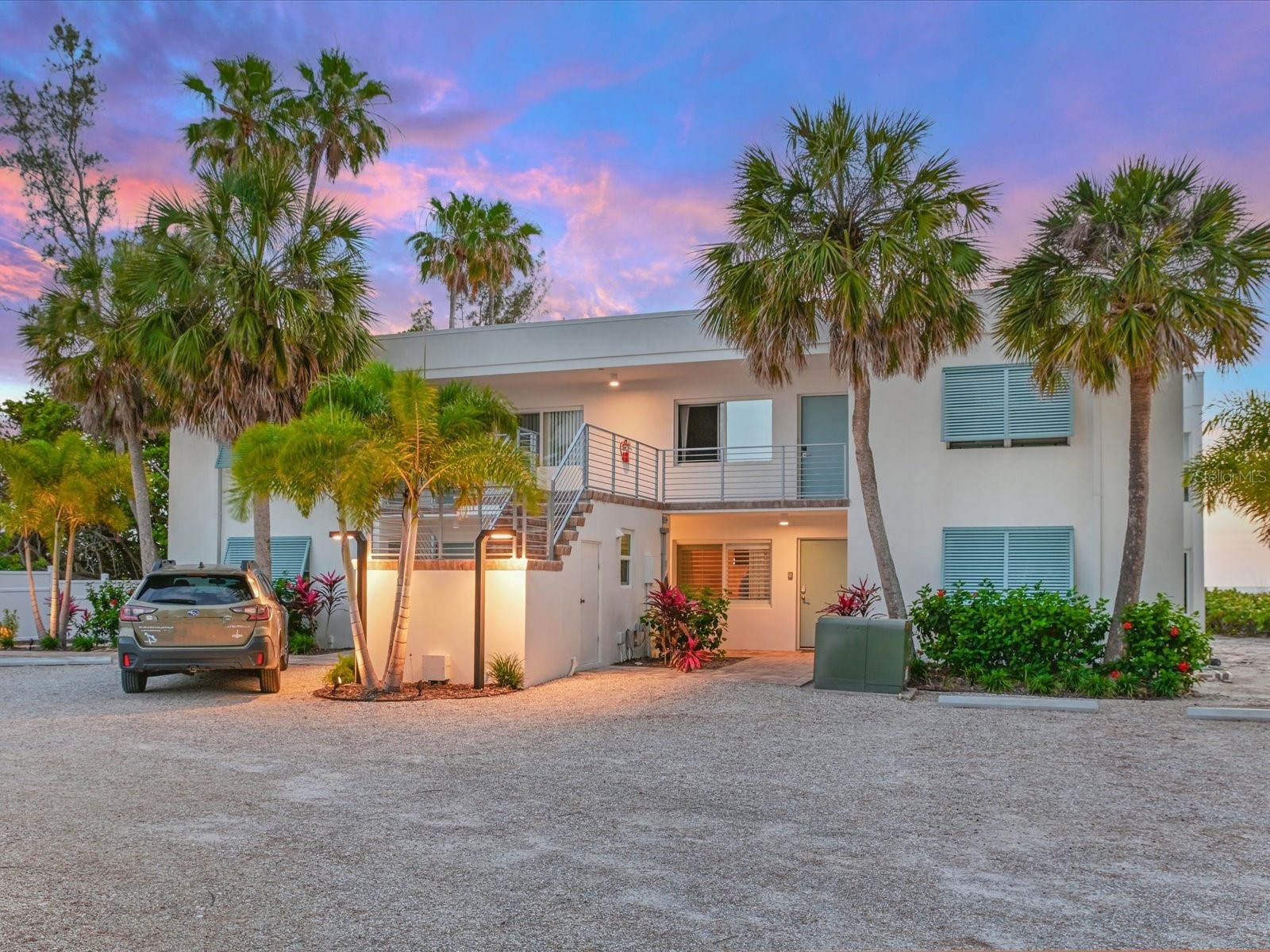 5591 Gulf Of Mexico Drive #4 Longboat Key FL 34228 A4690629 image2