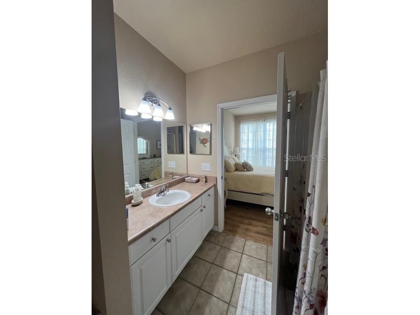 5591 Rosehill Road #102 Sarasota FL 34233 A4604375 image13