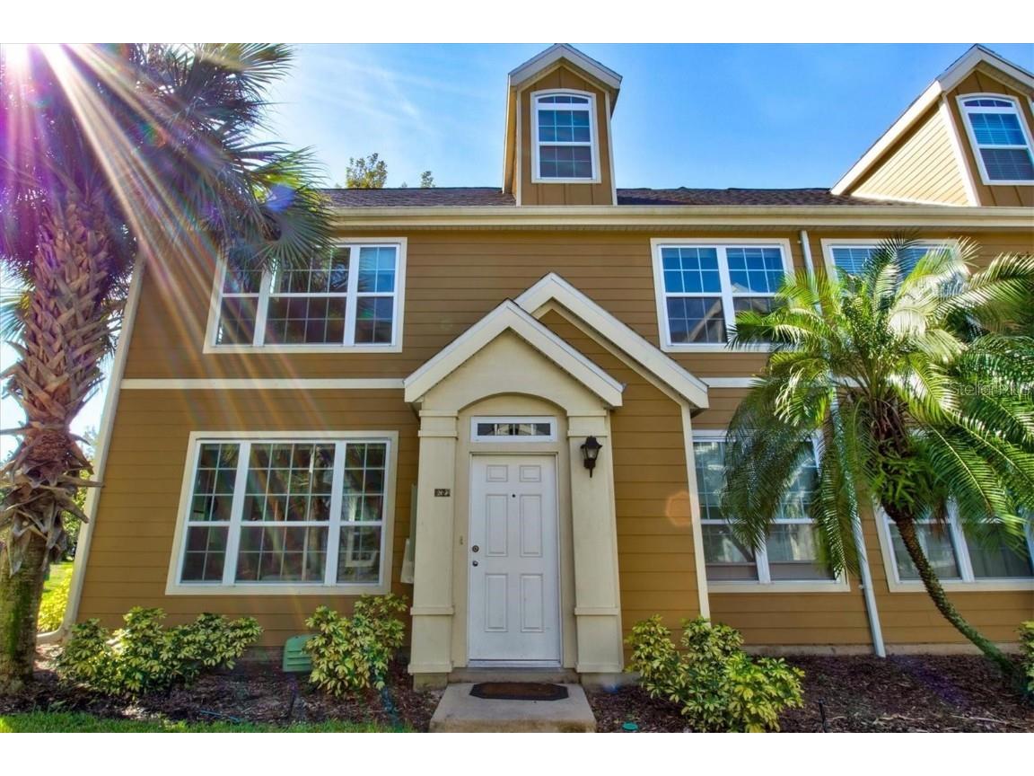 5591 Rosehill Road #205 Sarasota FL 34233 A4578781 image1