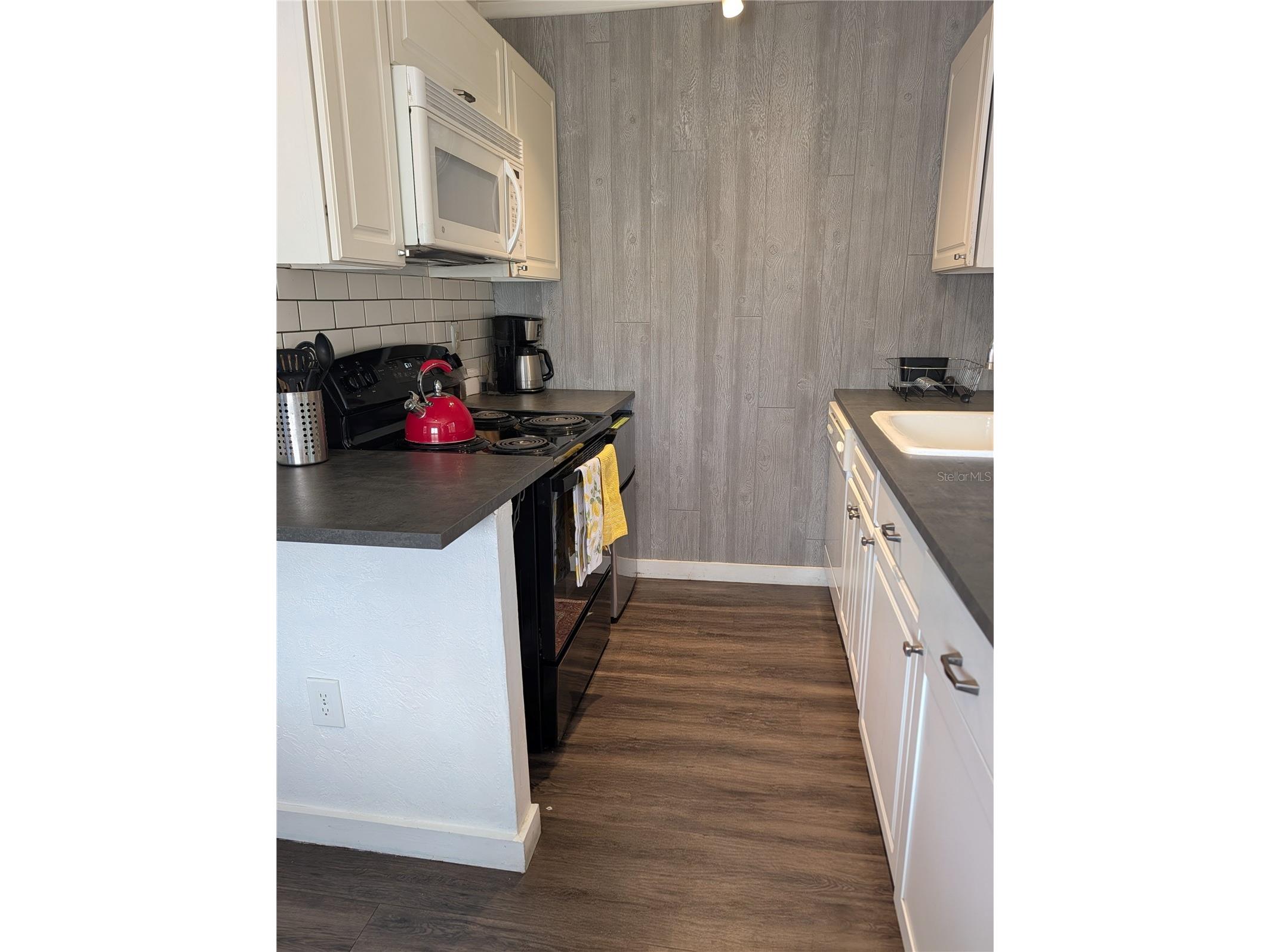 55914 Bay Road Astor FL 32102 TB8524346 image18