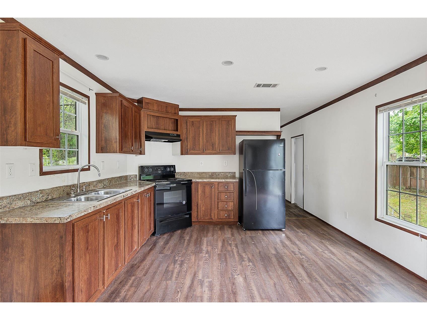 55917 Cabbage Road Astor FL 32102 FC317598 image8