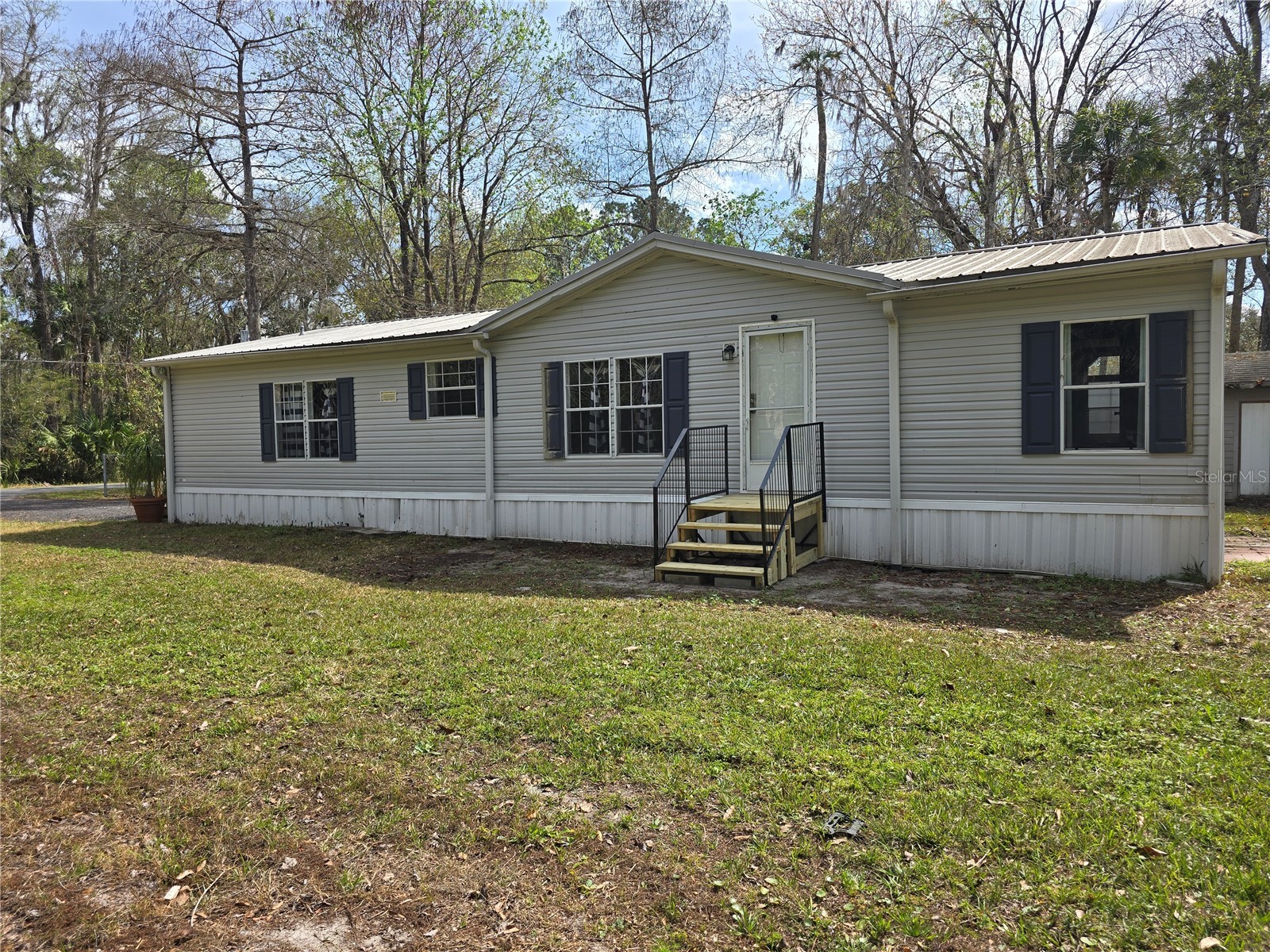 55921 Fern Road Astor FL 32102 R4910679 image1