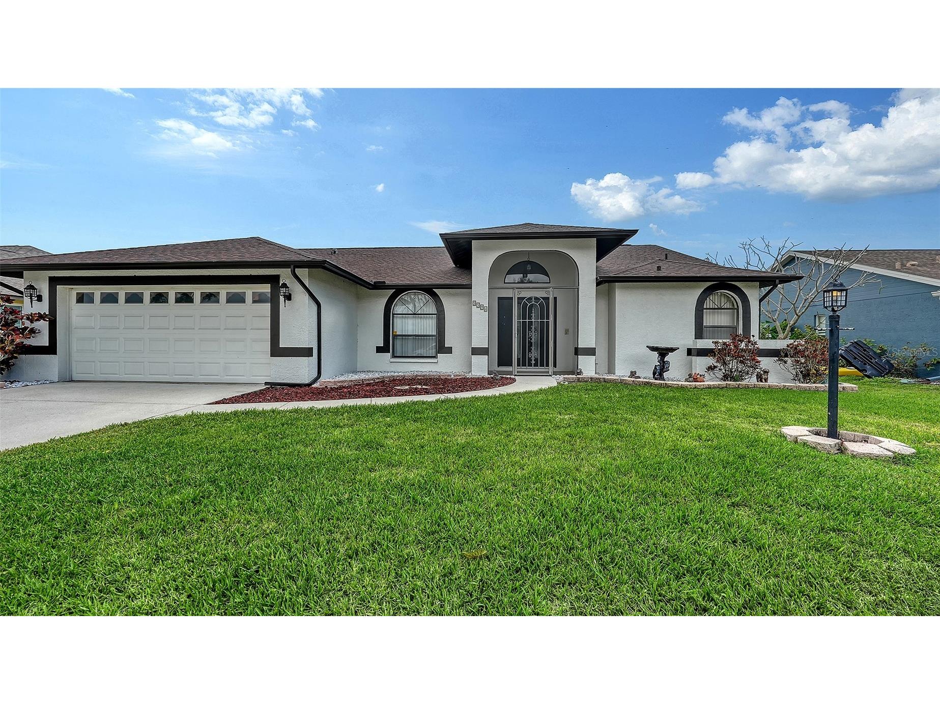 5594 Wilde Oak Way Sarasota FL 34232 A4685501 image1