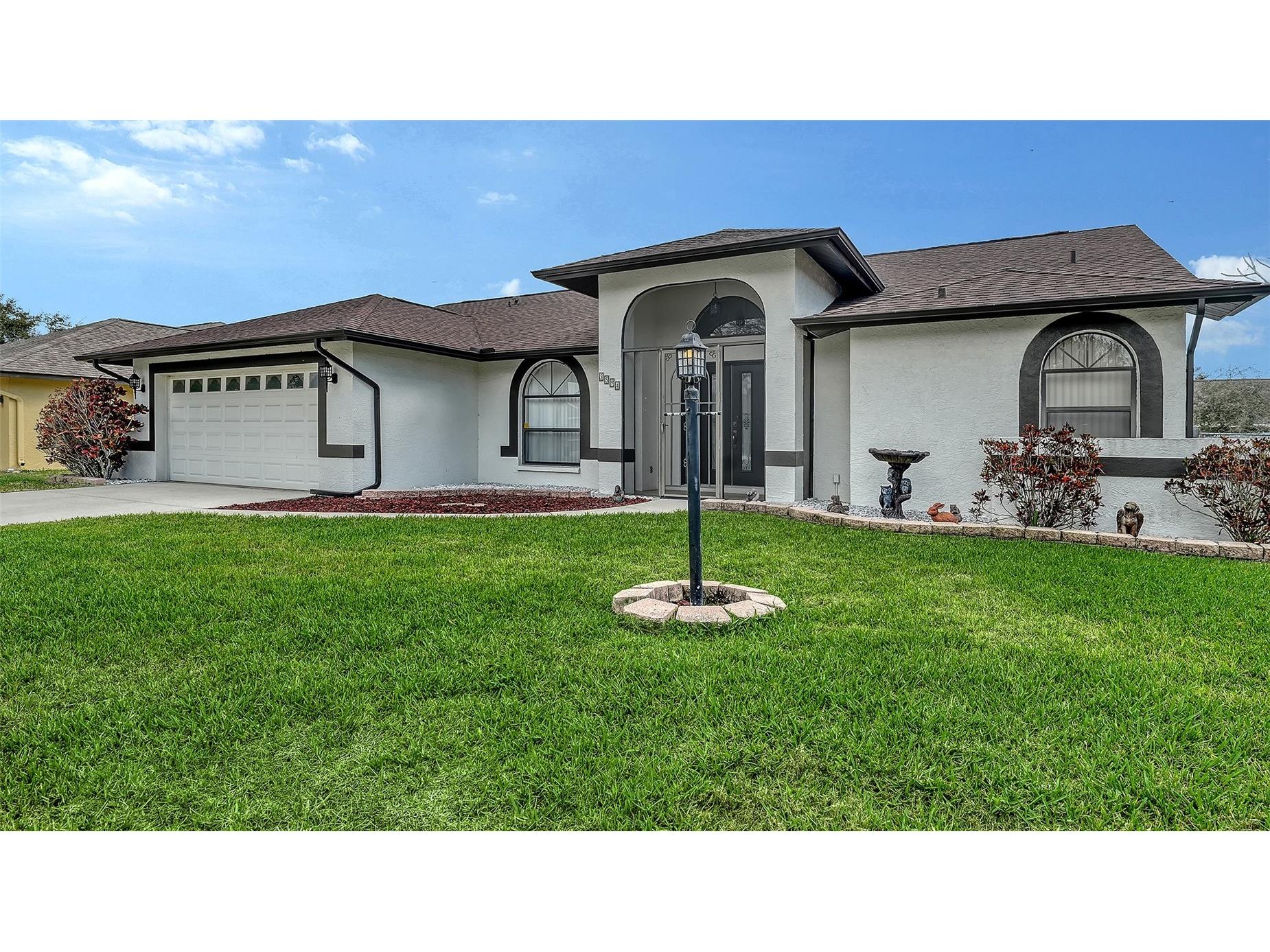 5594 Wilde Oak Way Sarasota FL 34232 A4685501 image2