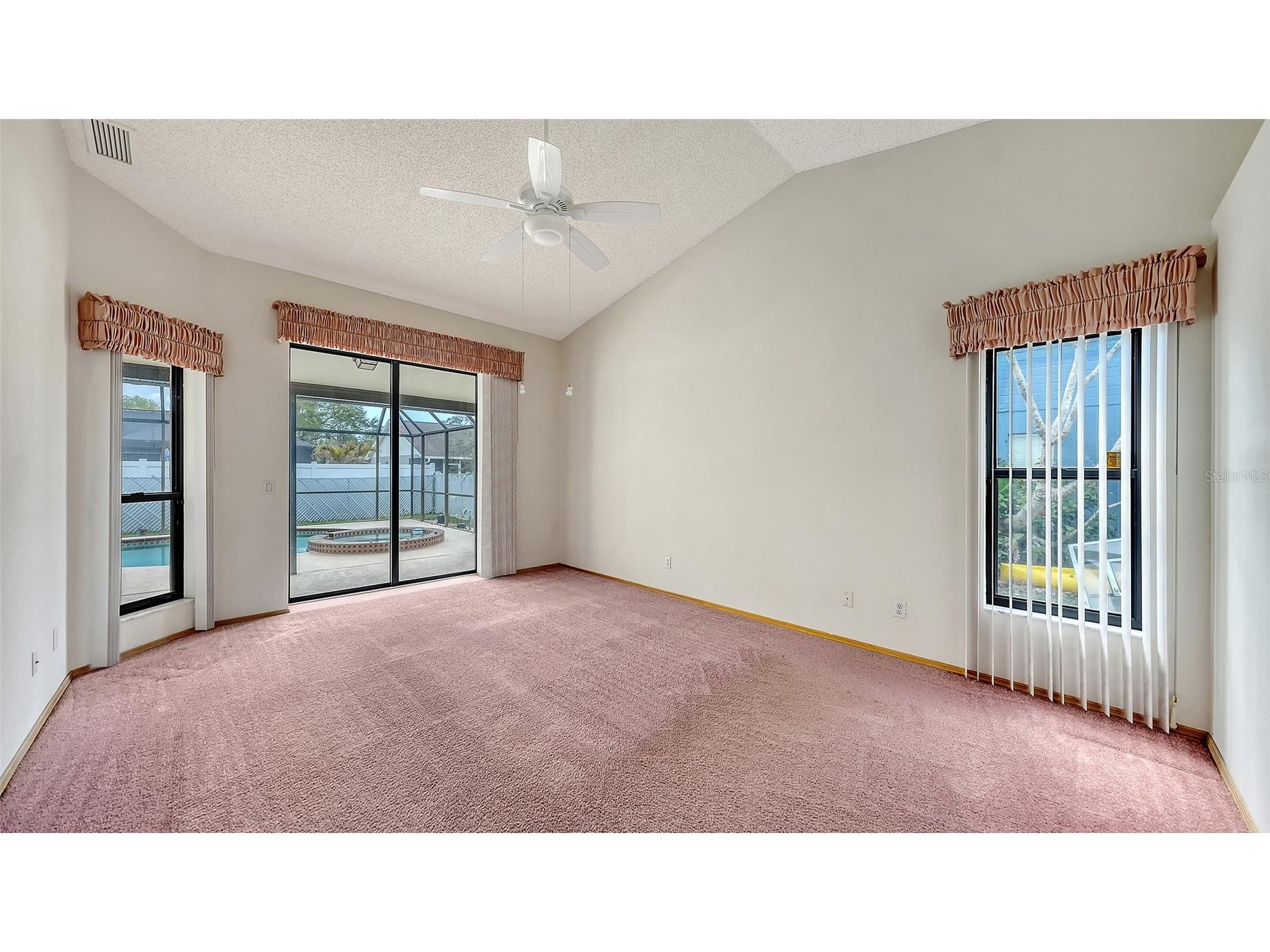 5594 Wilde Oak Way Sarasota FL 34232 A4685501 image25