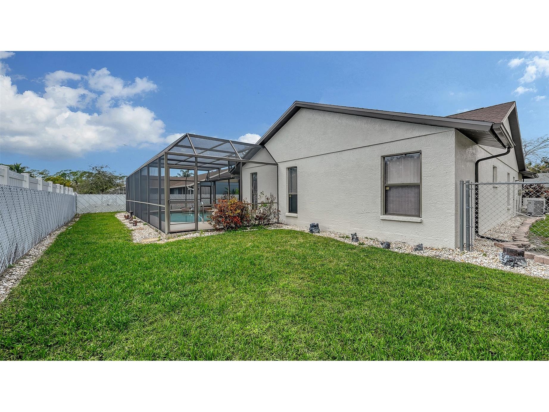 5594 Wilde Oak Way Sarasota FL 34232 A4685501 image47