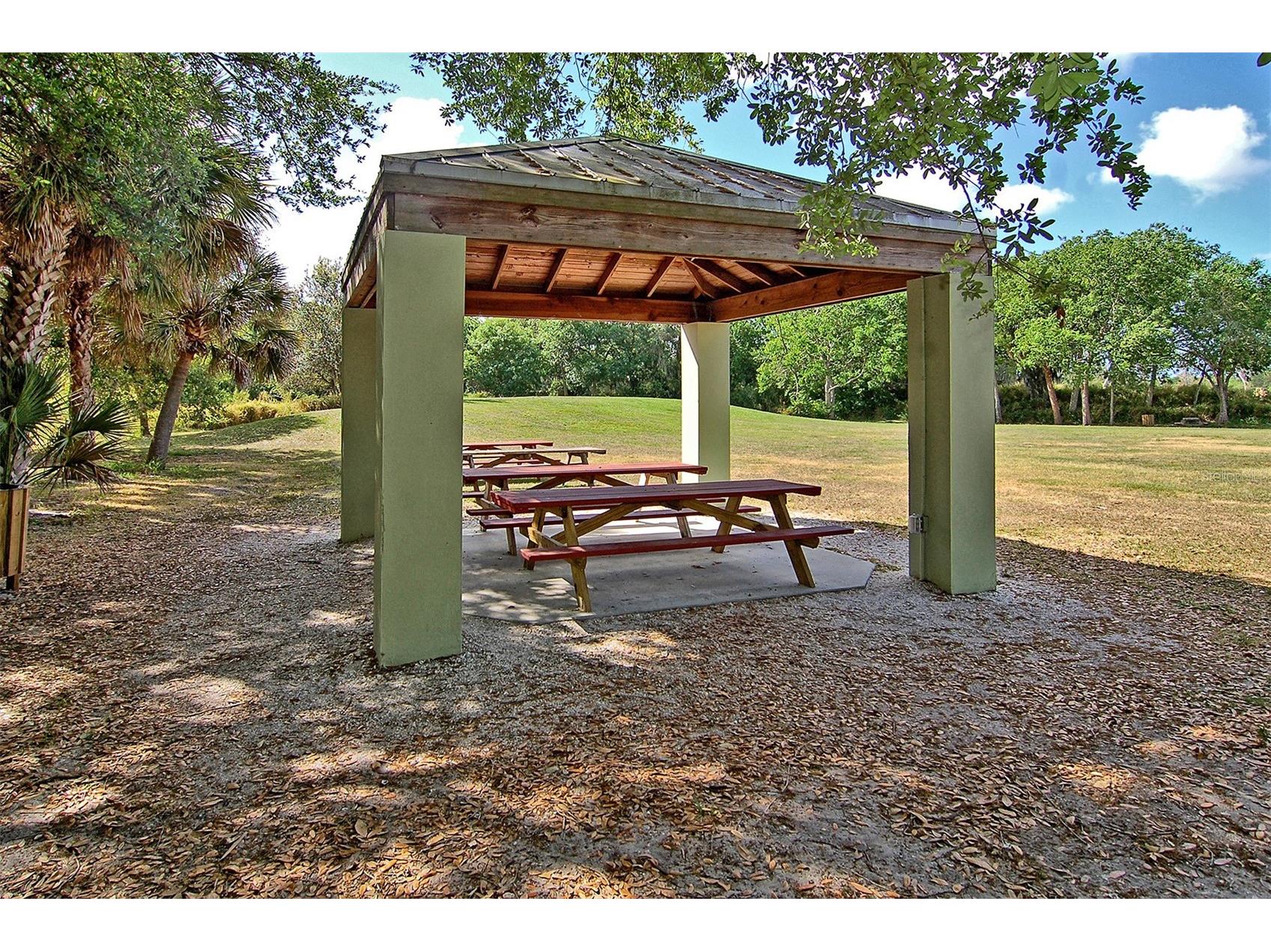5594 Wilde Oak Way Sarasota FL 34232 A4685501 image54