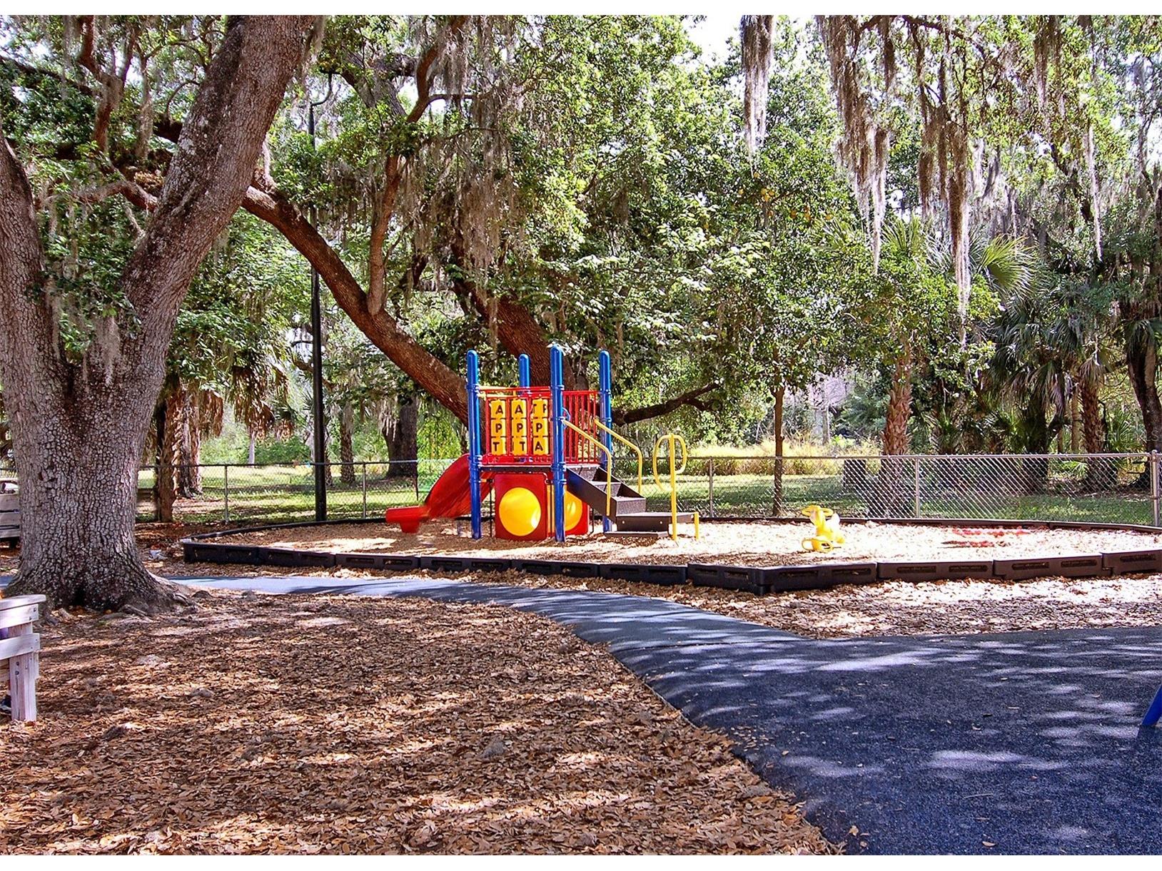 5594 Wilde Oak Way Sarasota FL 34232 A4685501 image55