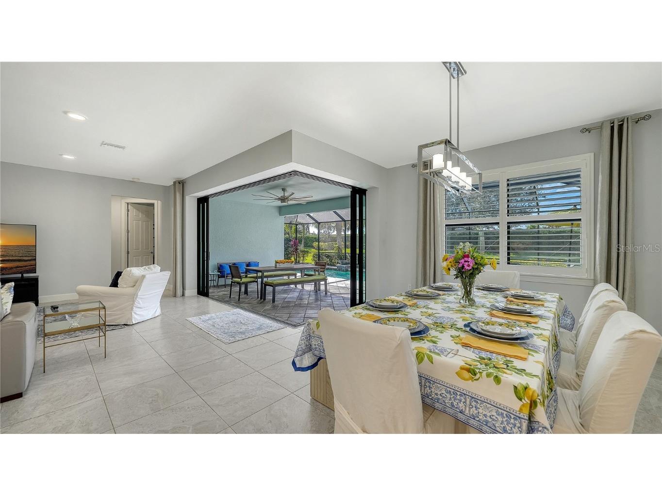 5595 Rain Lily Court Sarasota FL 34238 A4667379 image10