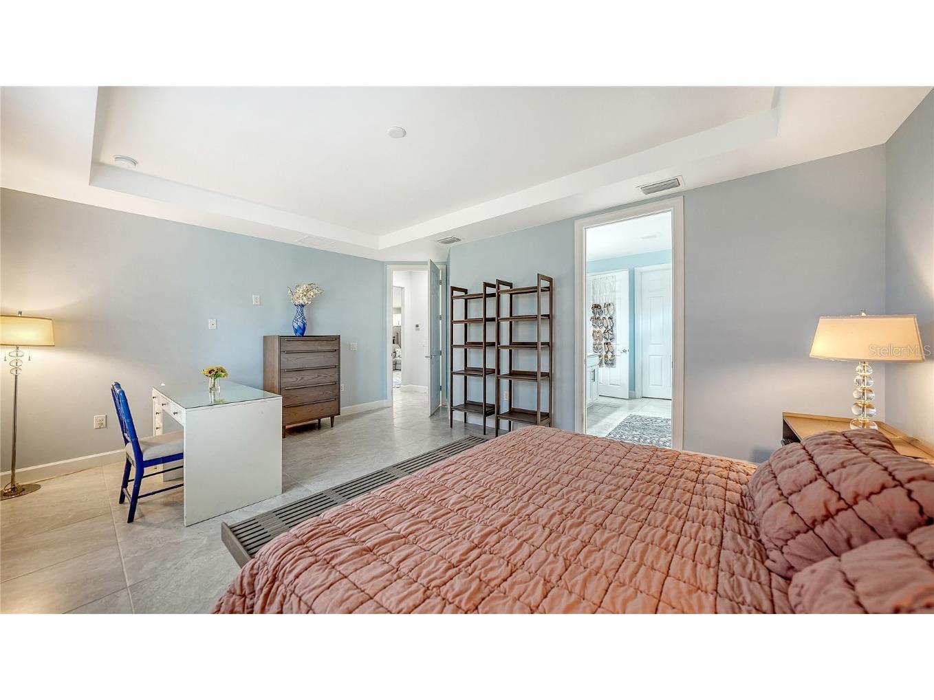 5595 Rain Lily Court Sarasota FL 34238 A4667379 image13