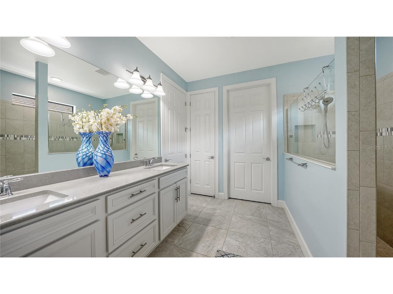 5595 Rain Lily Court Sarasota FL 34238 A4667379 image16