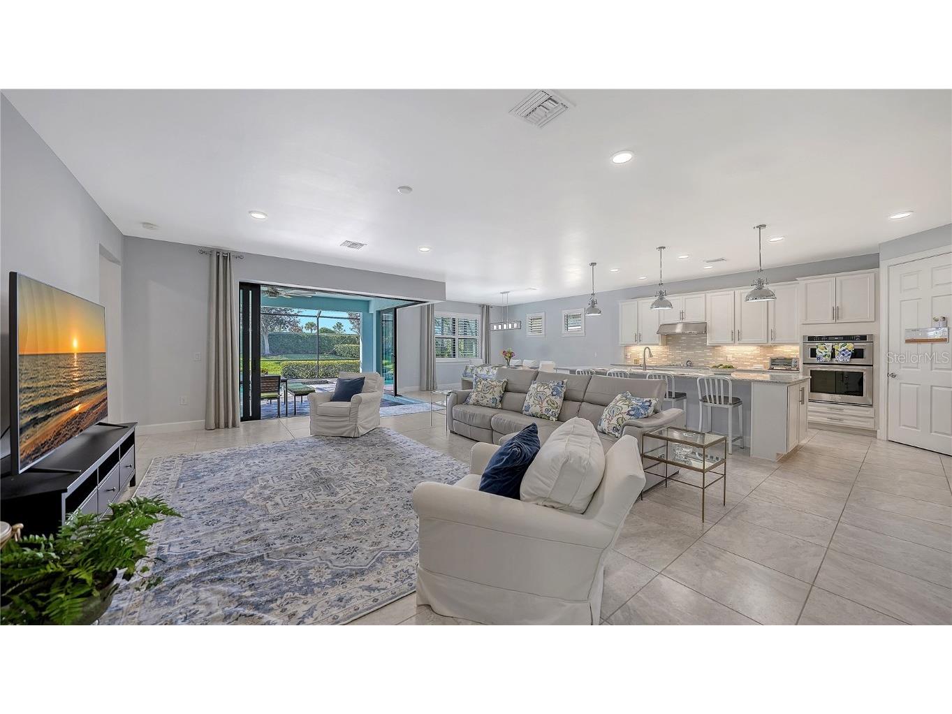 5595 Rain Lily Court Sarasota FL 34238 A4667379 image4