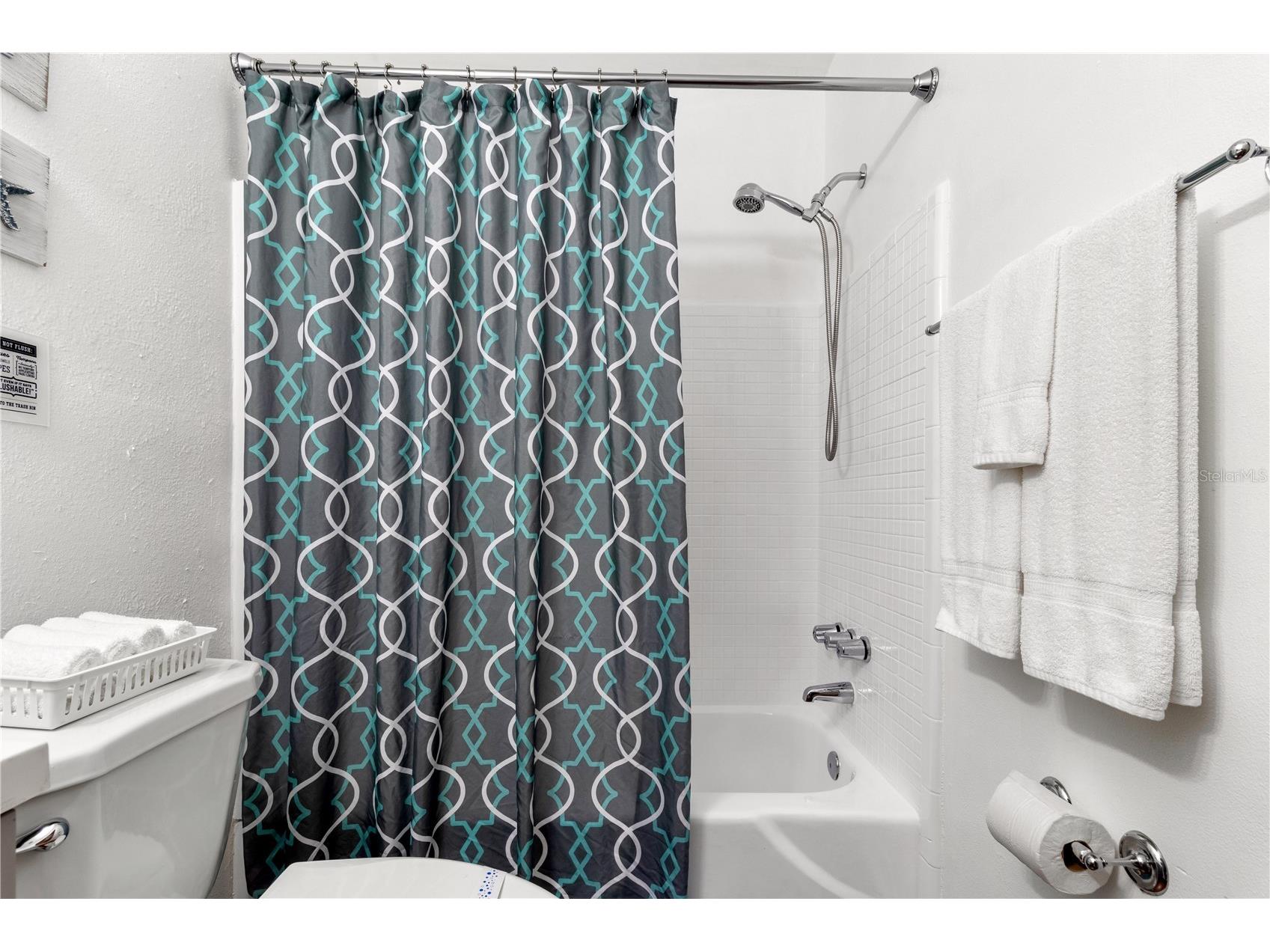 5596 100th Way N Saint Petersburg FL 33708 TB8467375 image10