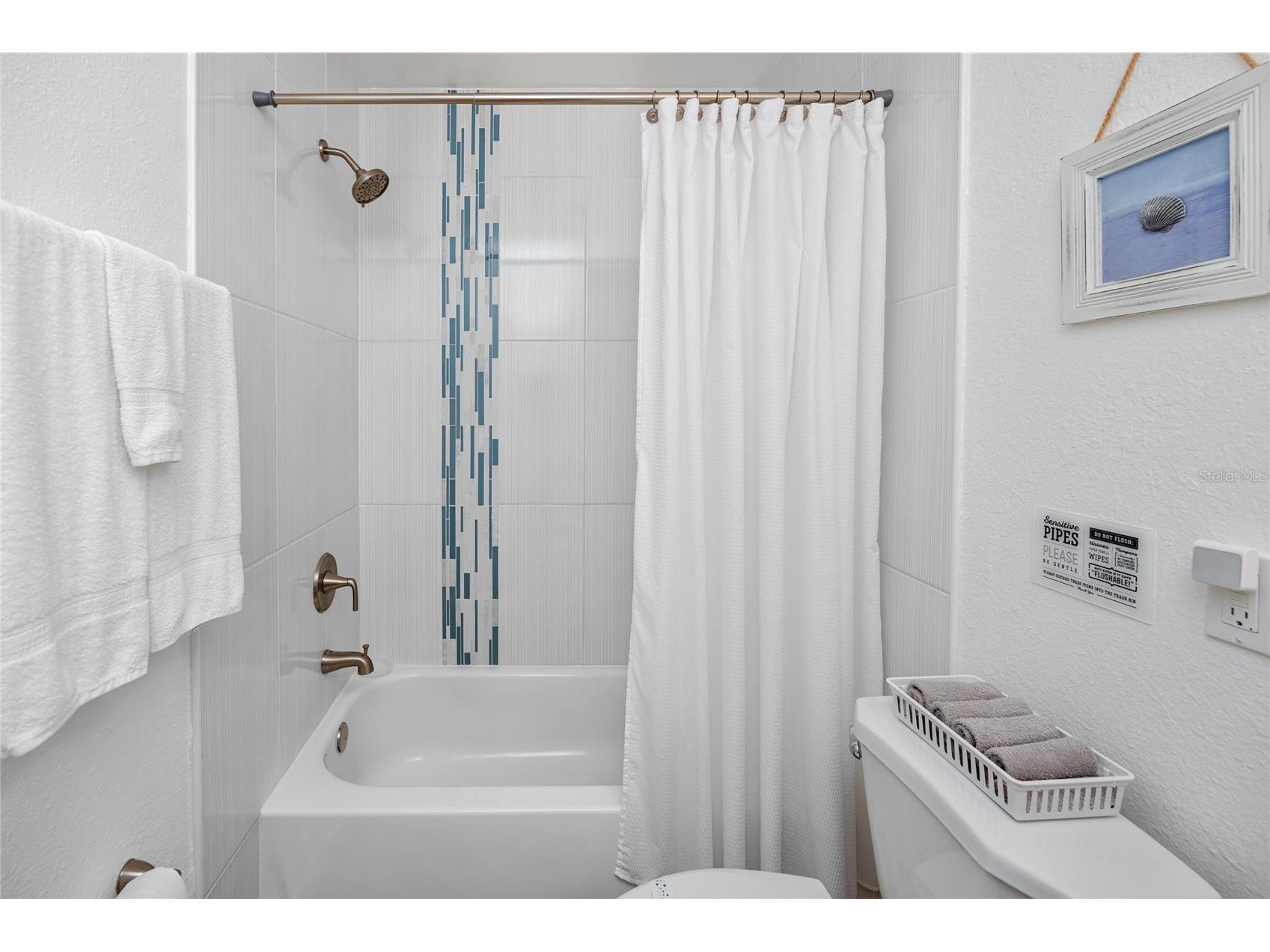 5596 100th Way N Saint Petersburg FL 33708 TB8467375 image46