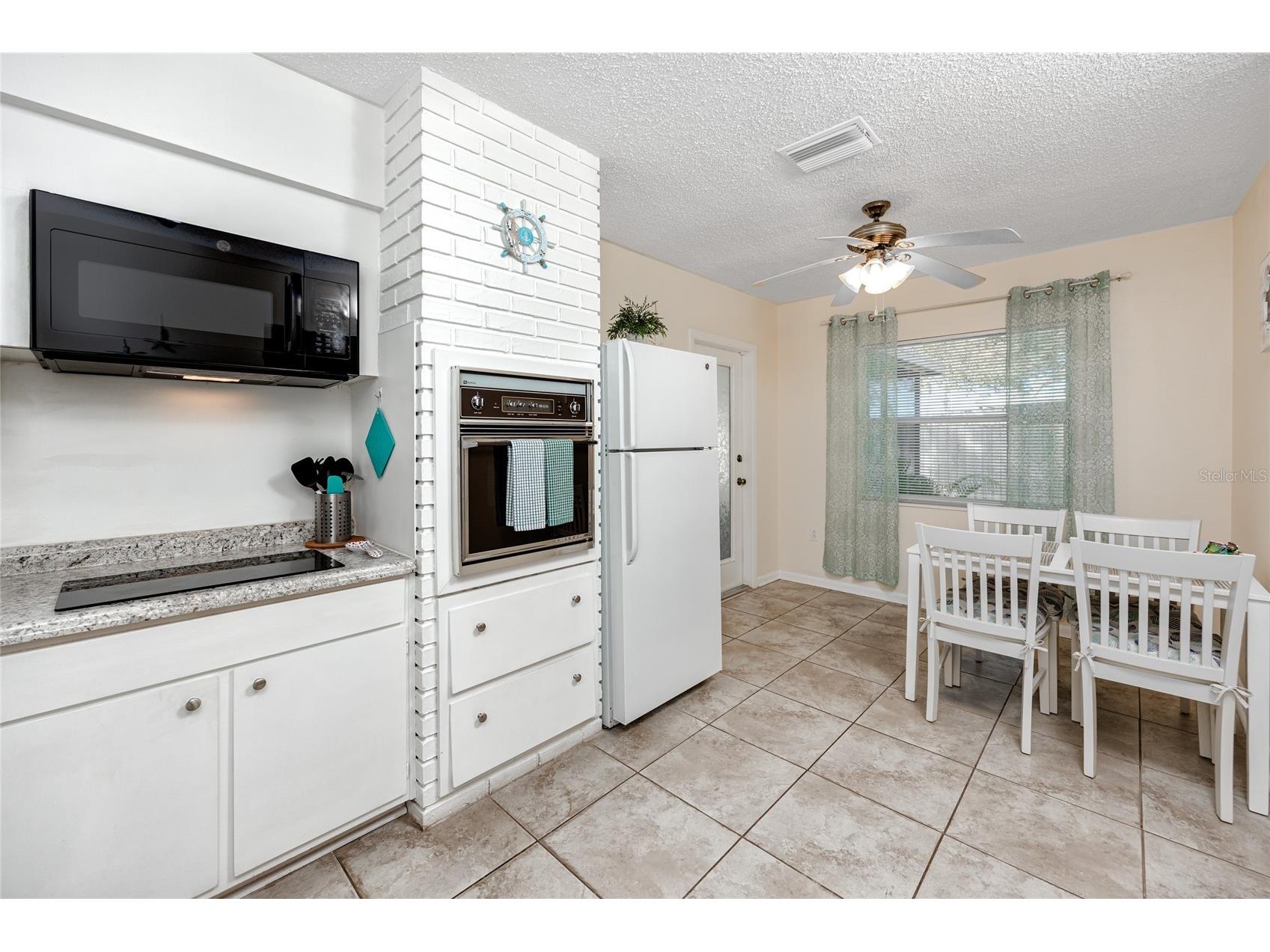 5596 100th Way N Saint Petersburg FL 33708 TB8467375 image49