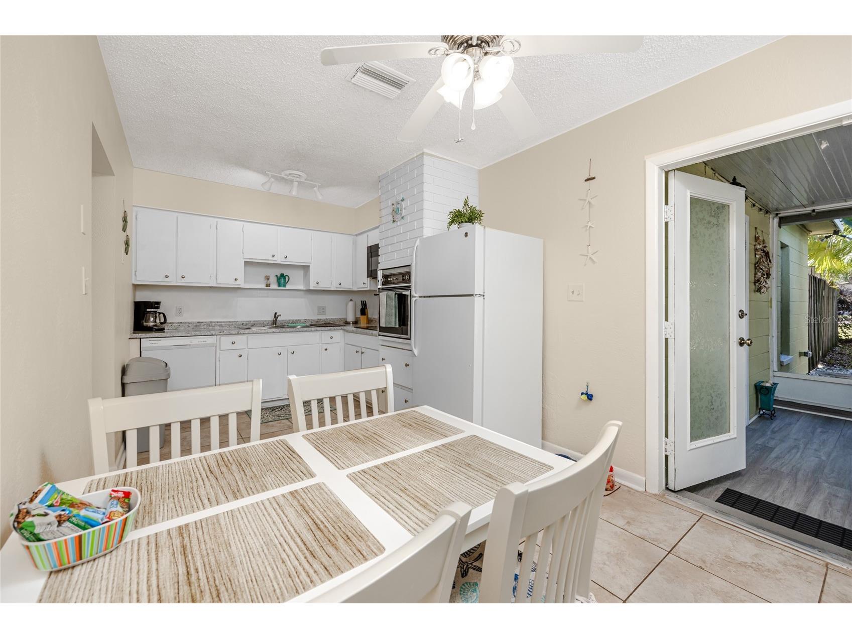 5596 100th Way N Saint Petersburg FL 33708 TB8467375 image51
