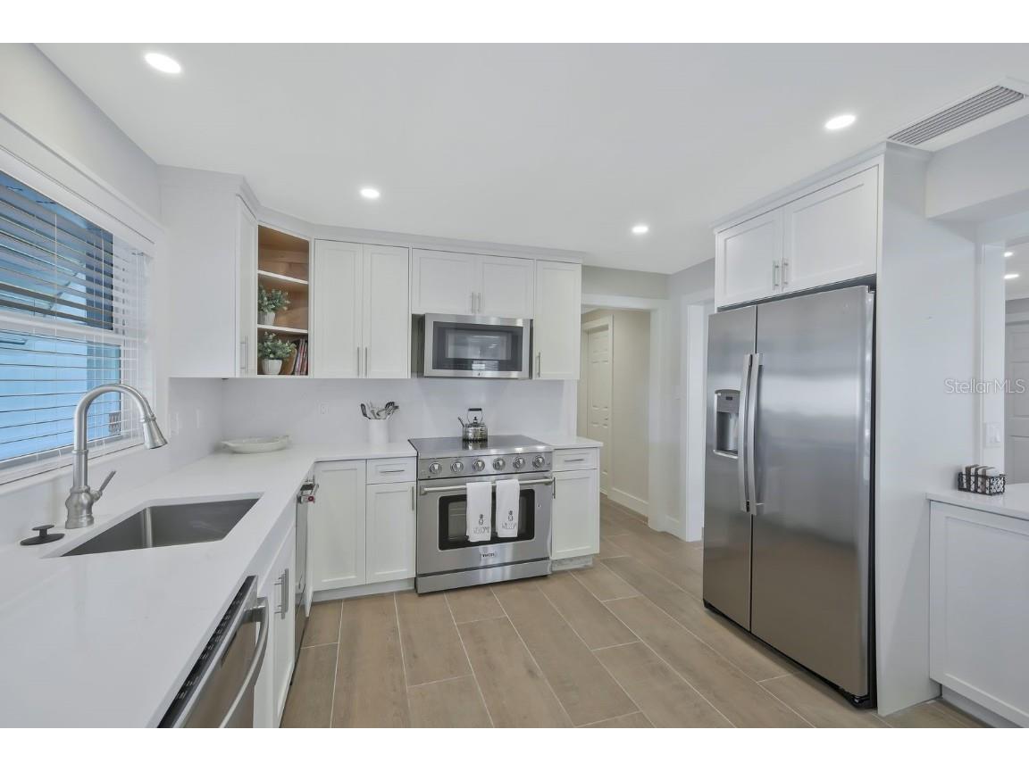 5596 Avenida Pescadora Fort Myers Beach FL 33931 C7516797 image9