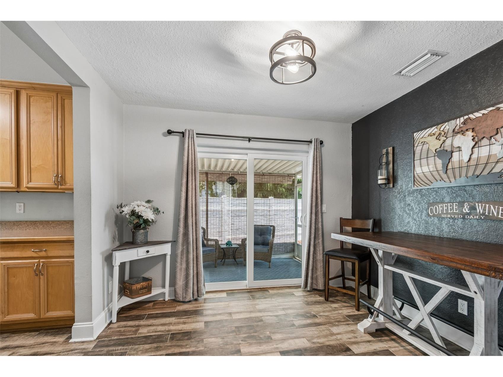 5598 14th Avenue N Saint Petersburg FL 33710 TB8507355 image19