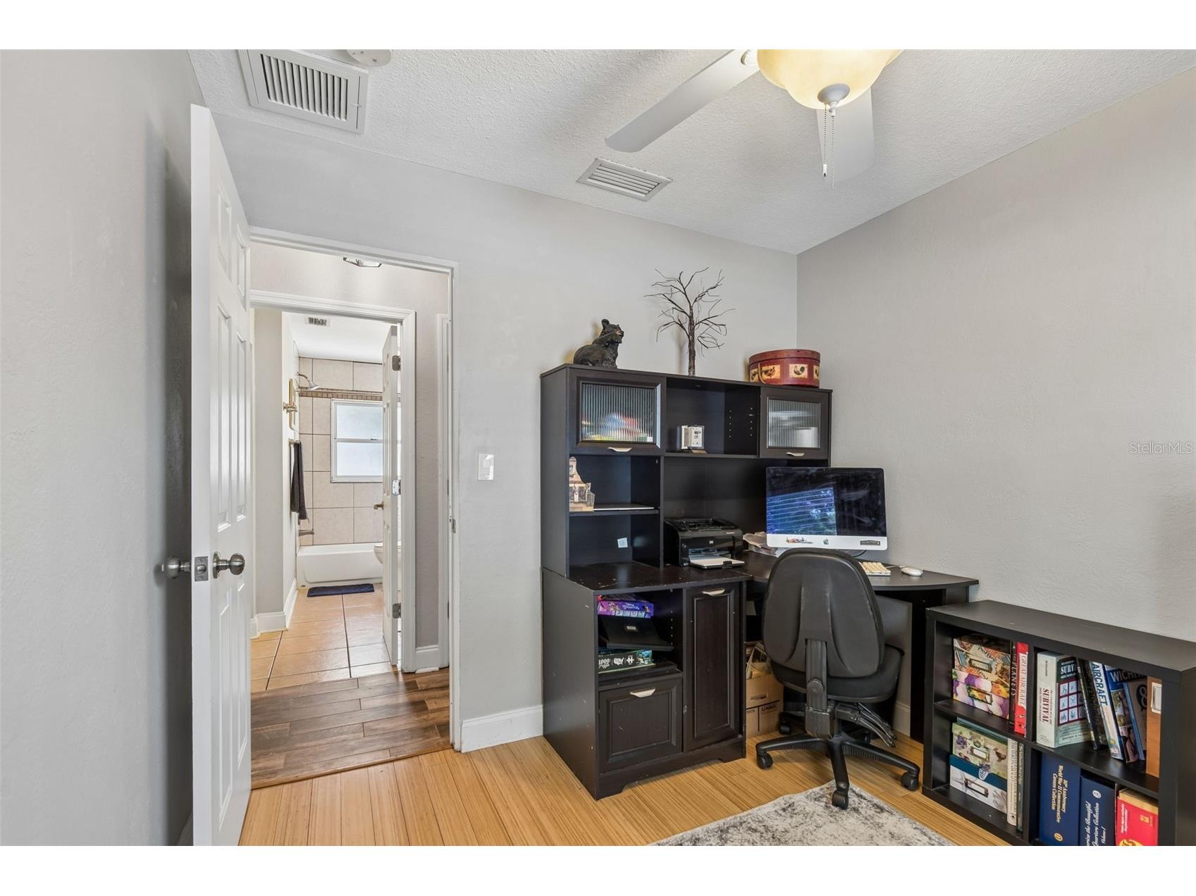 5598 14th Avenue N Saint Petersburg FL 33710 TB8507355 image36