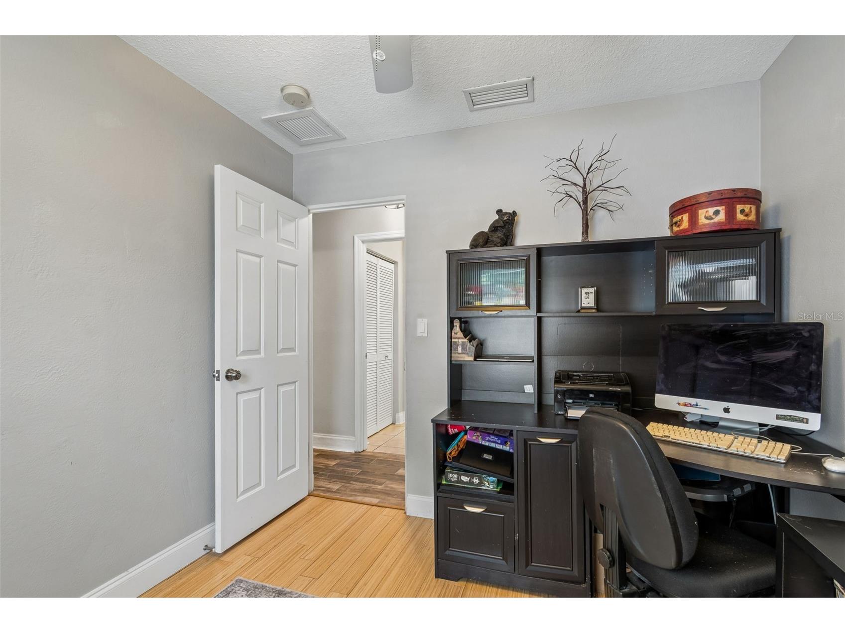 5598 14th Avenue N Saint Petersburg FL 33710 TB8507355 image37