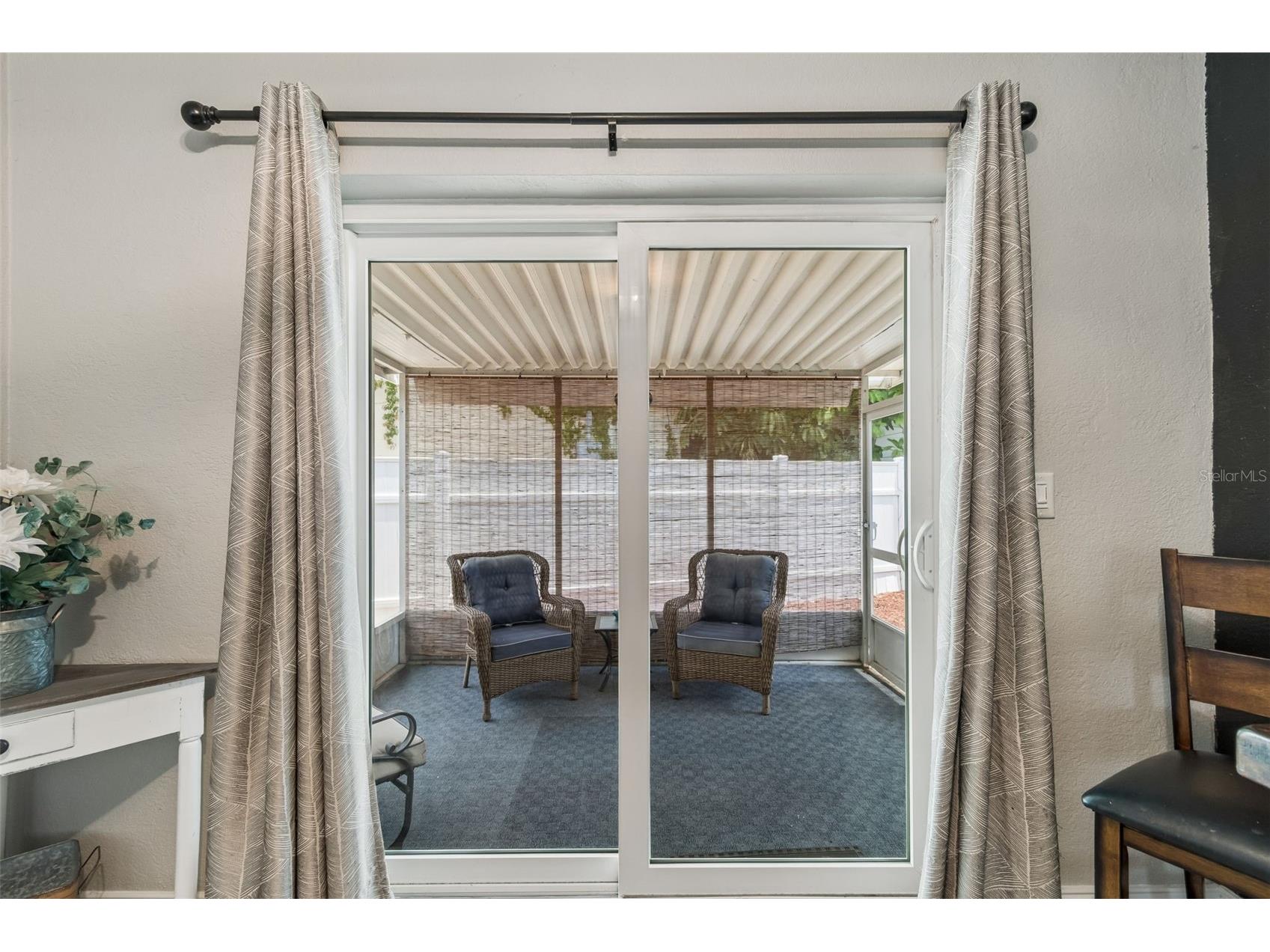 5598 14th Avenue N Saint Petersburg FL 33710 TB8507355 image40