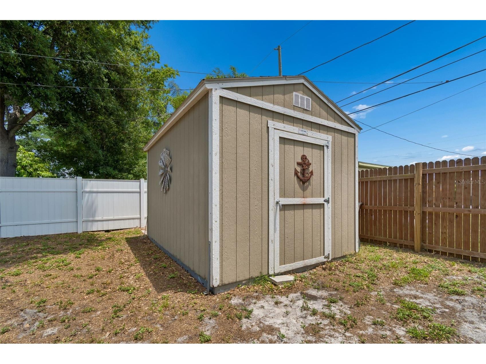 5598 14th Avenue N Saint Petersburg FL 33710 TB8507355 image52