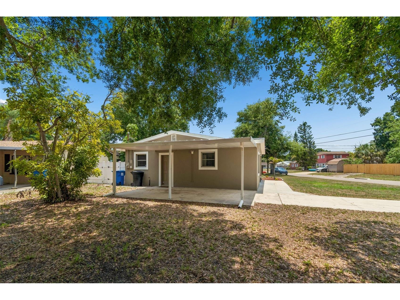 5598 14th Avenue N Saint Petersburg FL 33710 TB8507355 image57