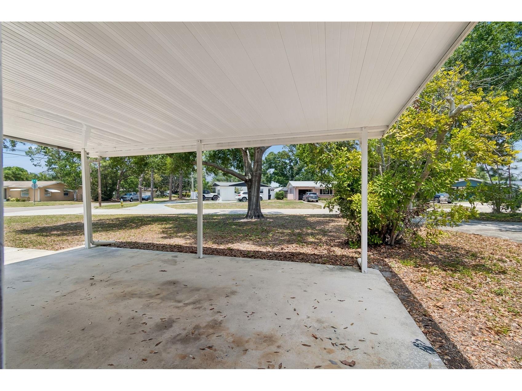5598 14th Avenue N Saint Petersburg FL 33710 TB8507355 image58