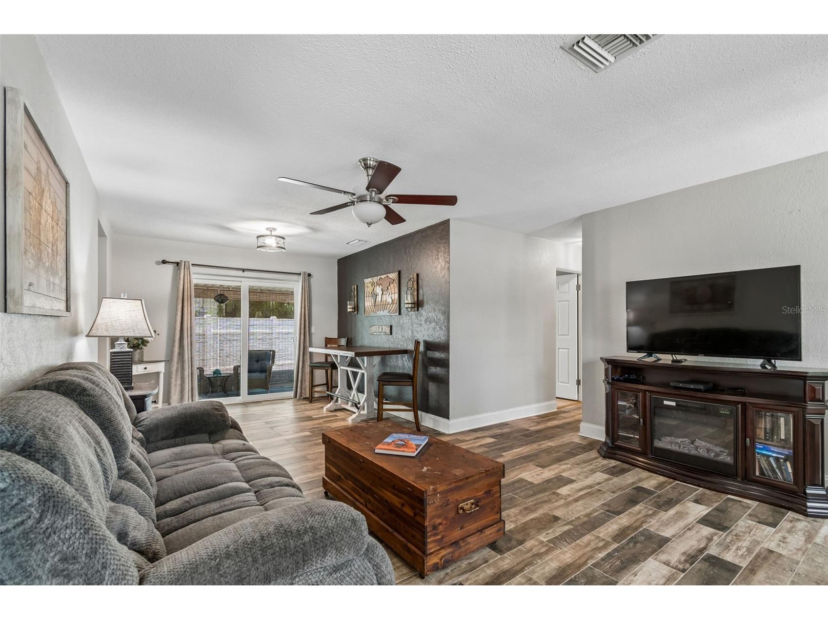 5598 14th Avenue N Saint Petersburg FL 33710 TB8507355 image7