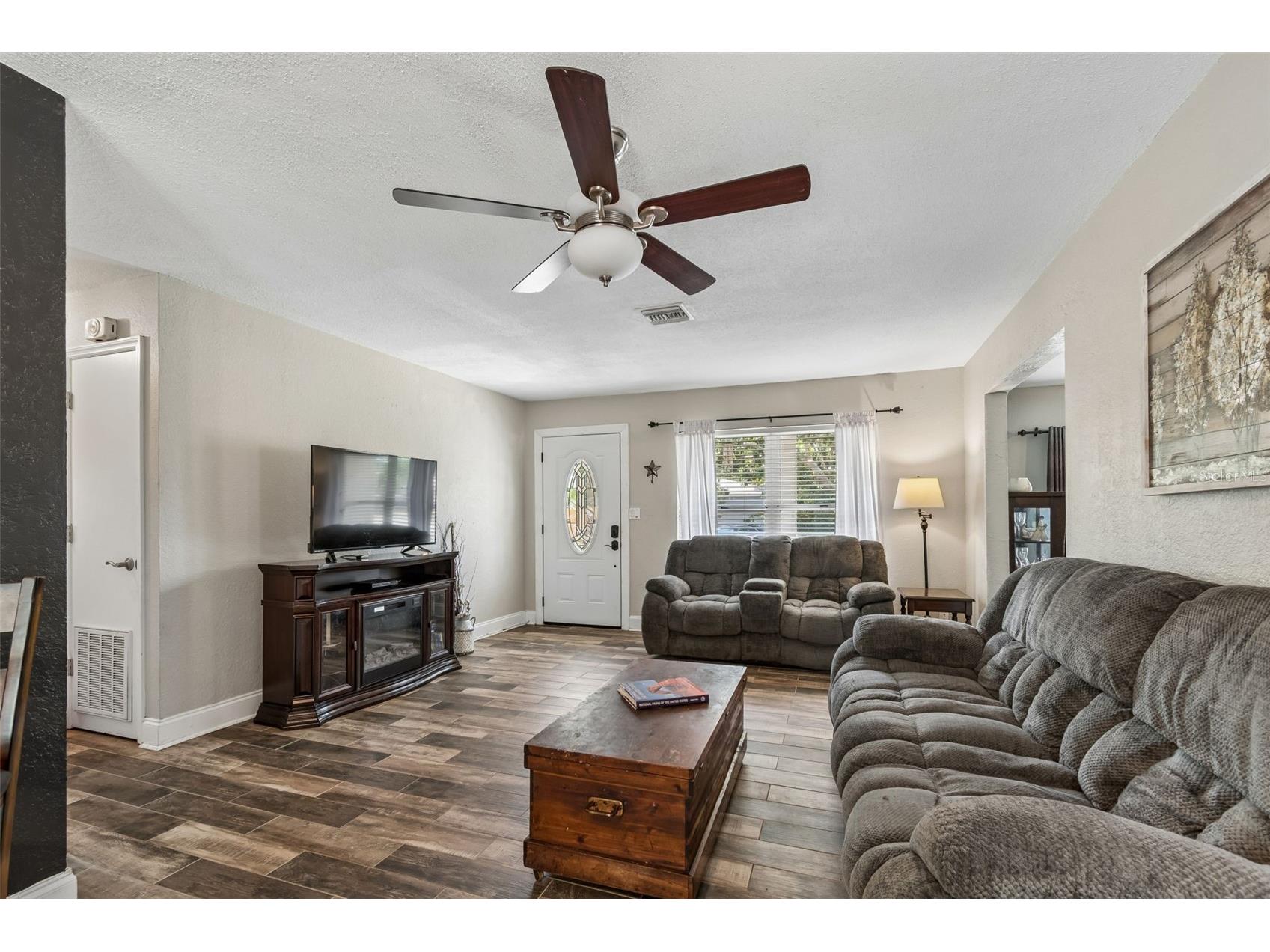 5598 14th Avenue N Saint Petersburg FL 33710 TB8507355 image9