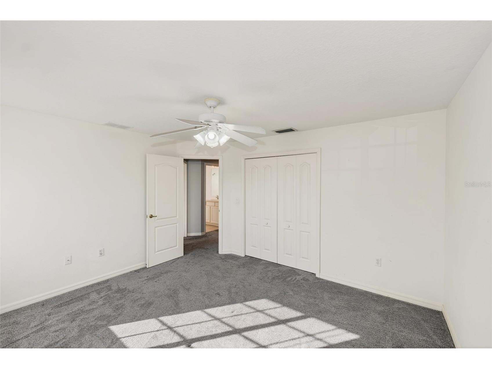 5598 Burnt Branch Circle Sarasota FL 34232 A4676394 image34