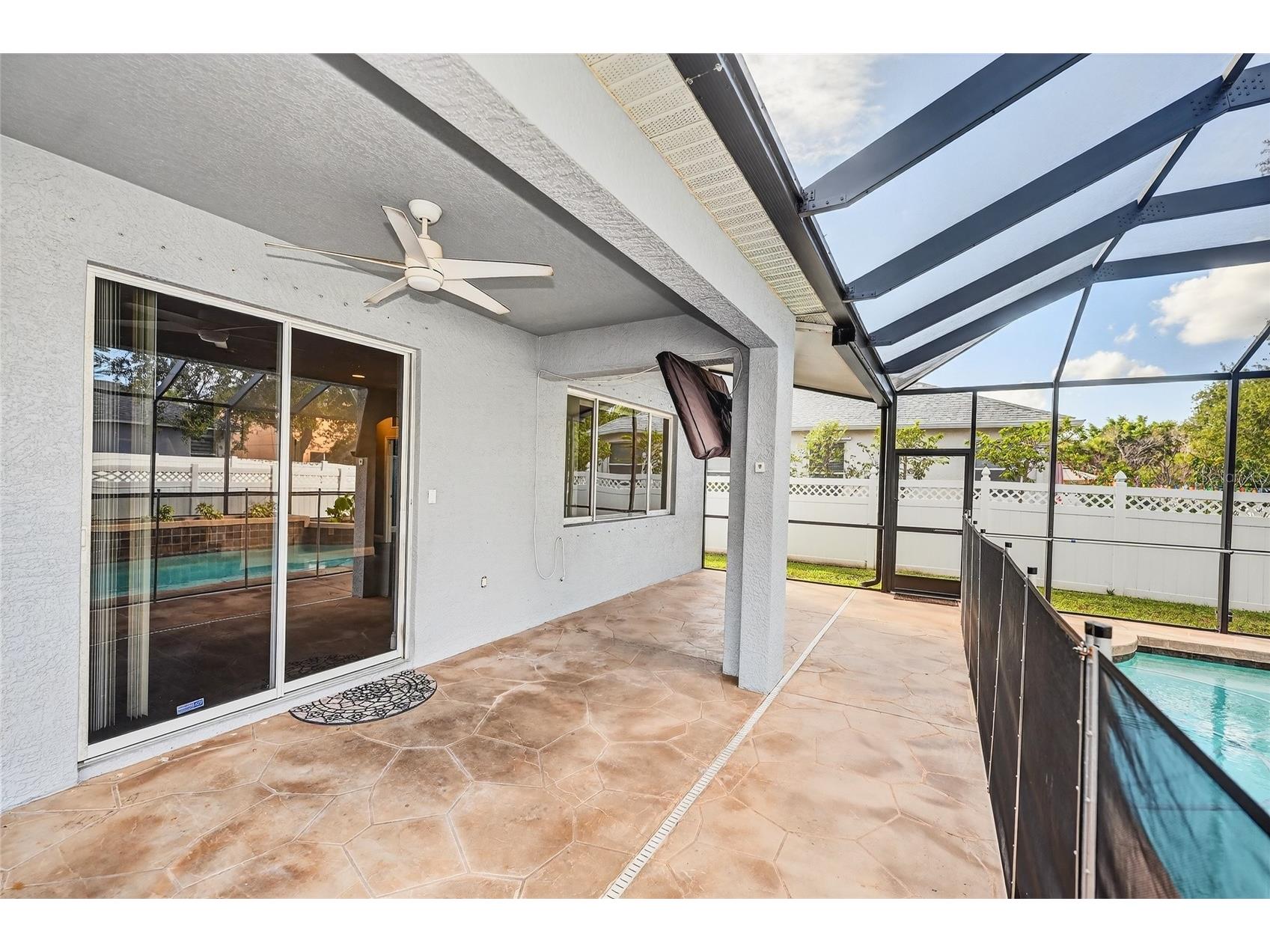 5598 Burnt Branch Circle Sarasota FL 34232 A4676394 image41