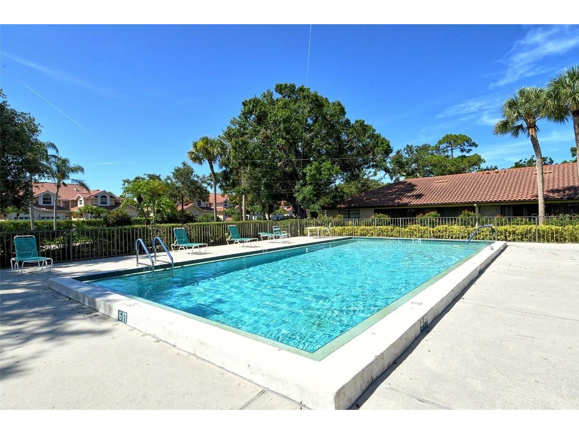 5598 Golf Pointe Drive #UNIT A-1 Sarasota FL 34243 A4657753 image33