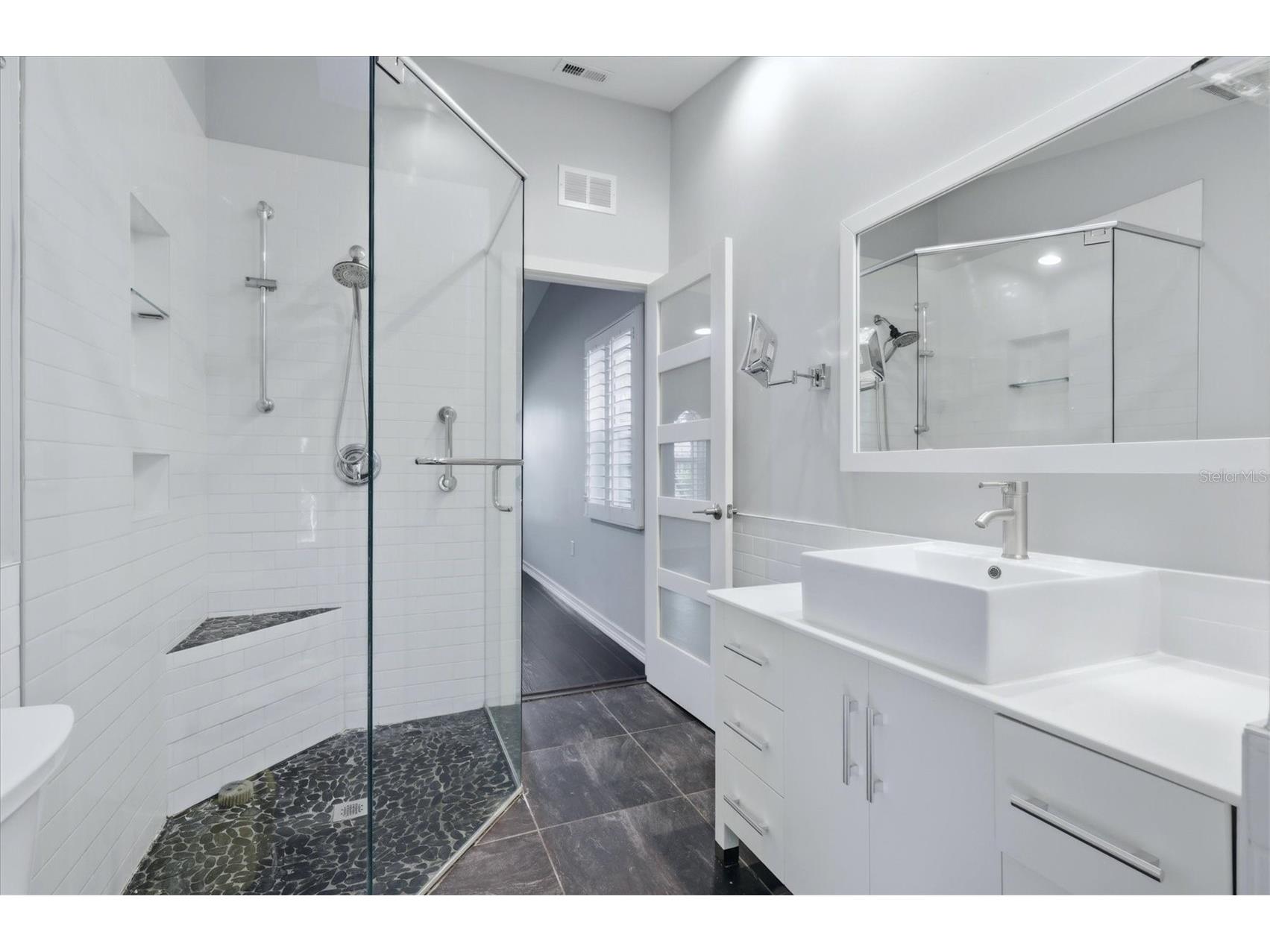 5599 Wilde Oak Way Sarasota FL 34232 A4688991 image29