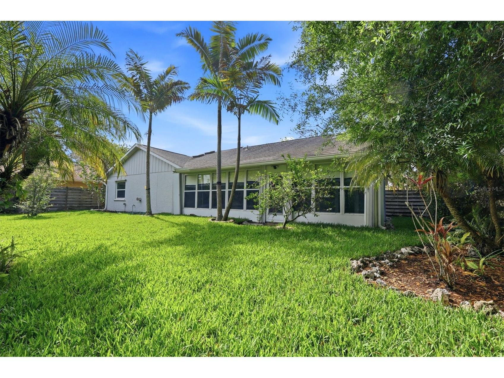 5599 Wilde Oak Way Sarasota FL 34232 A4688991 image41