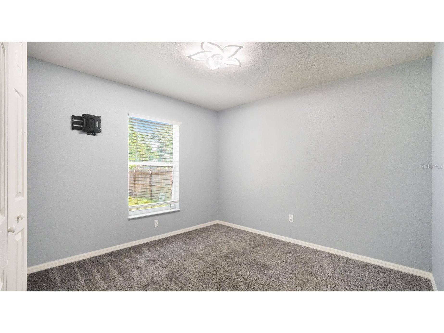 56 Hemlock Radial Ocala FL 34472 TB8509017 image22