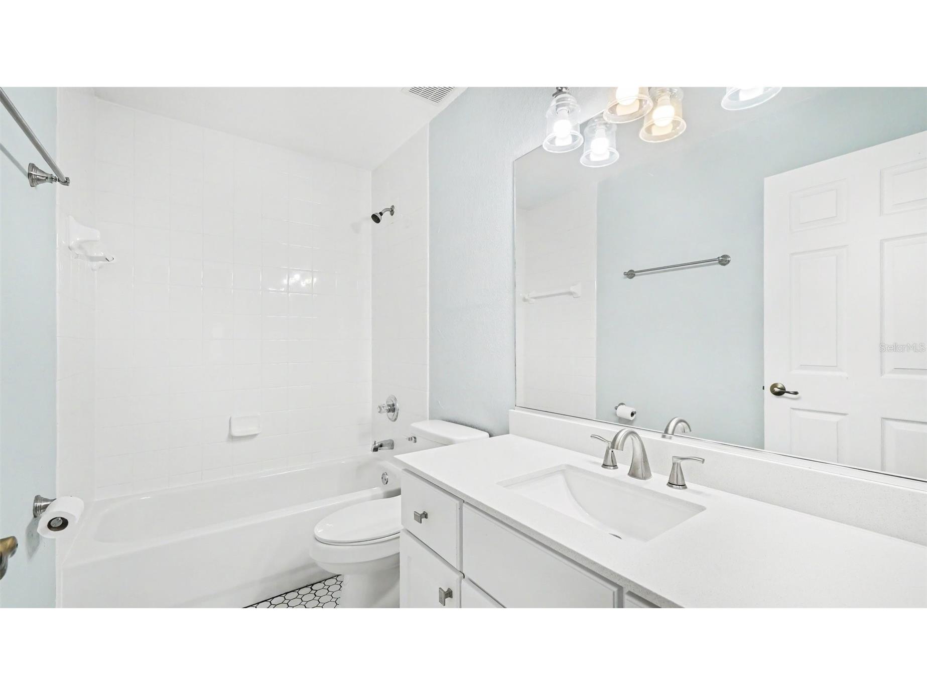 56 Hemlock Radial Ocala FL 34472 TB8509017 image25