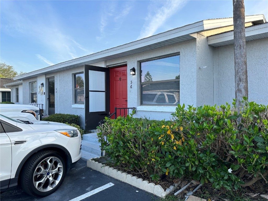 56 Lake Villa Way Kissimmee FL 34743 O6221466 image1