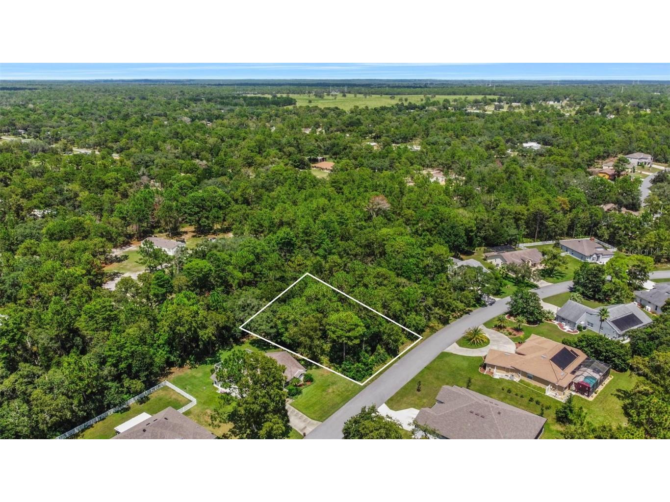 56 Linder Circle Homosassa FL 34446 W7848148 image1