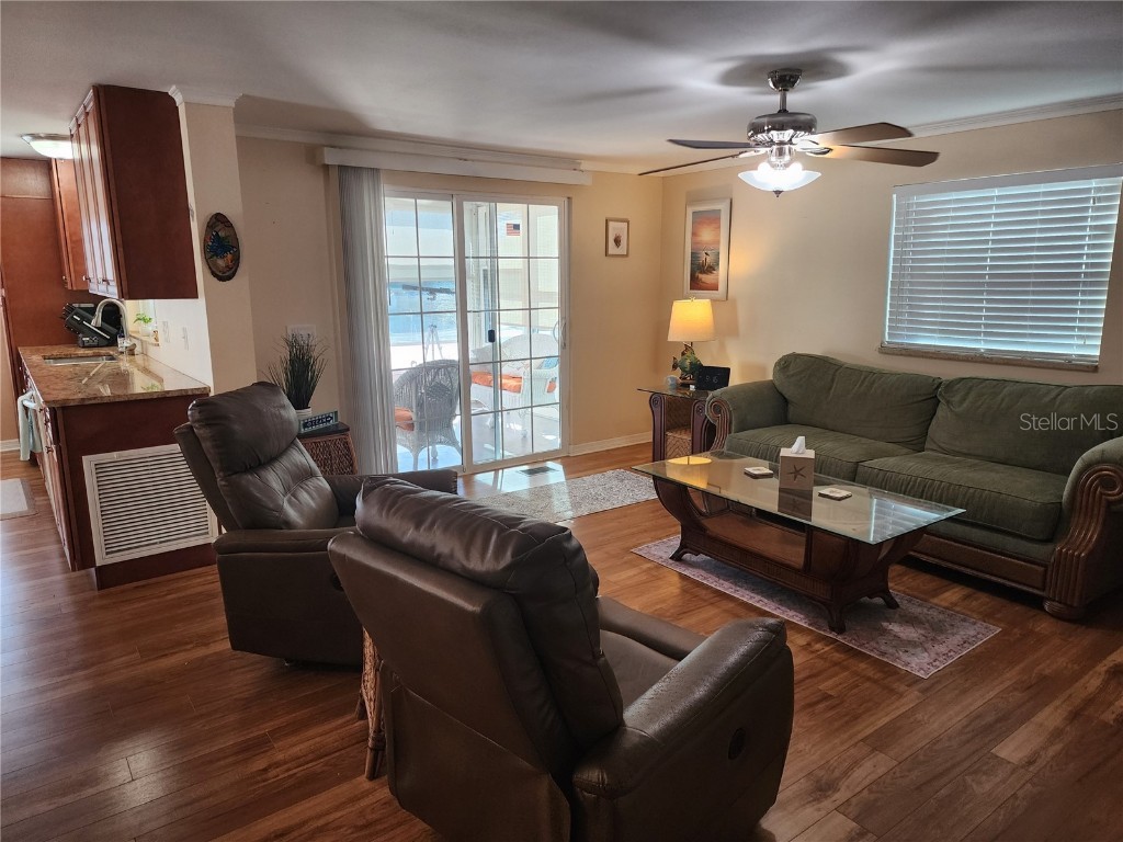 56 N Fiji Circle Englewood FL 34223 A4642105 image12