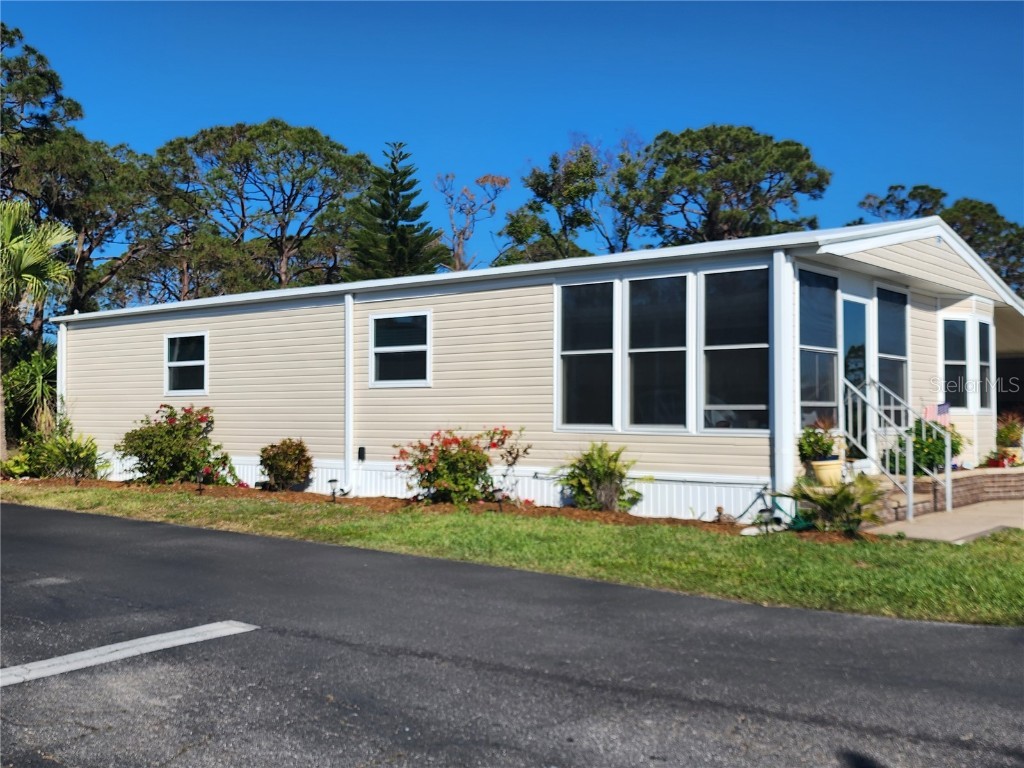 56 N Fiji Circle Englewood FL 34223 A4642105 image54