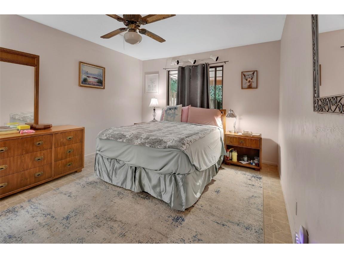 56 Park Place Ormond Beach FL 32174 V4946359 image12