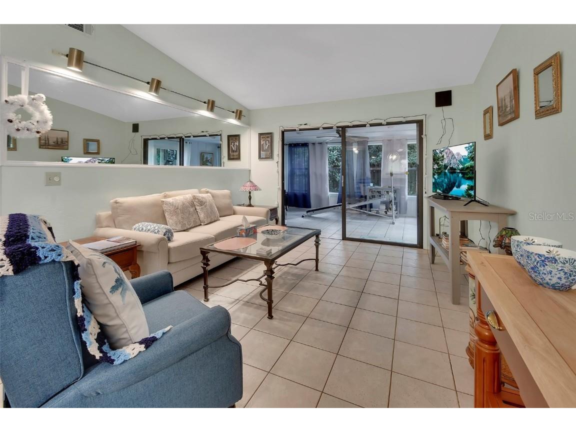 56 Park Place Ormond Beach FL 32174 V4946359 image5