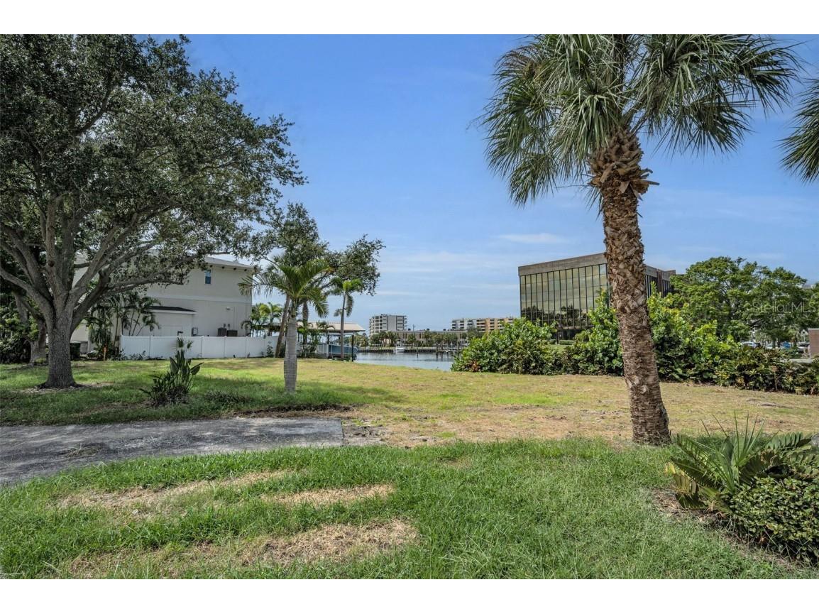 56 Sandpiper Road Tampa FL 33609 - OLD TAMPA BAY TB8425913 image10